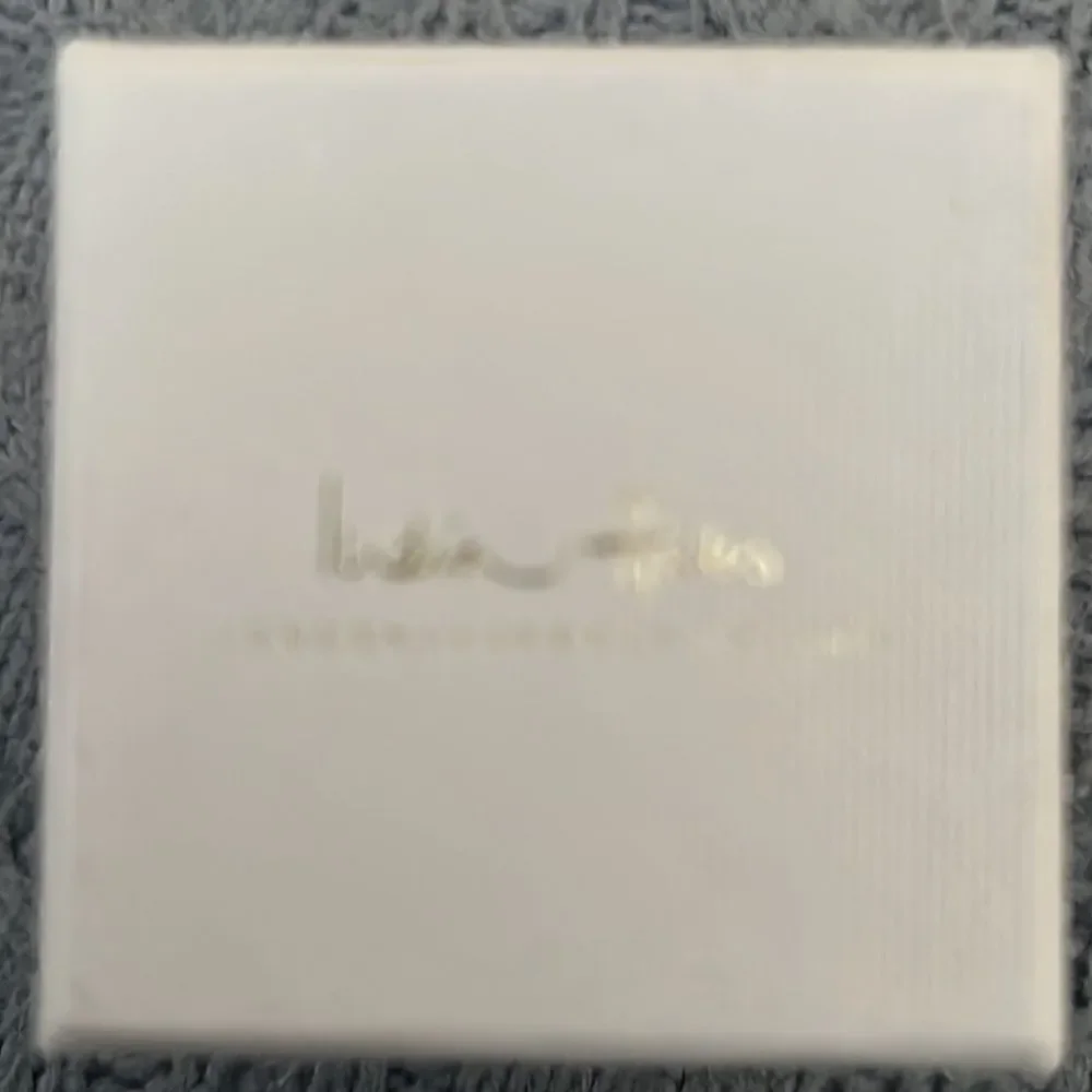 India Hicks india hicks